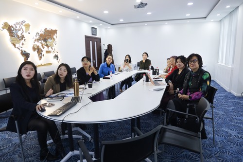 МҮХАҮТ-ын дэргэдэх бизнес эрхлэгч эмэгтэйчүүдийн зөвлөлийн хурал 2024 оны 5-р сарын 9-ний өдөр зохион байгуулагдлаа